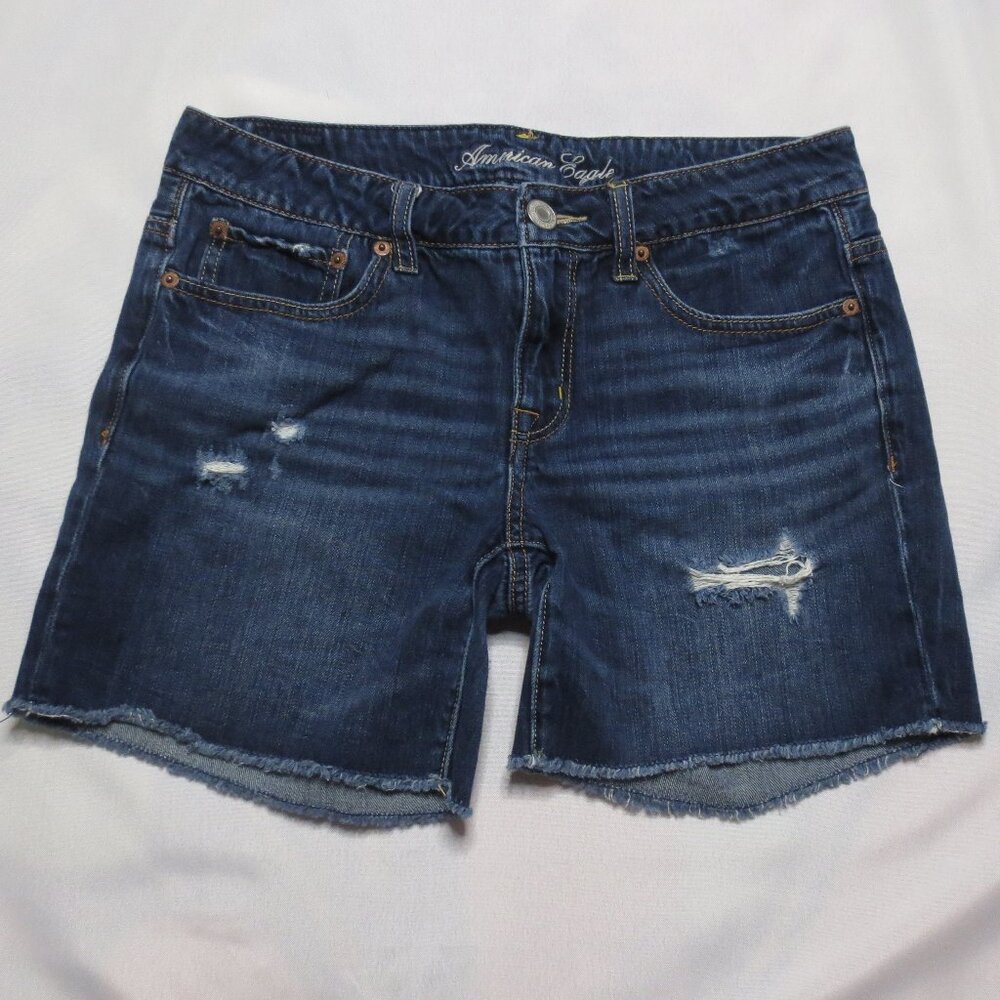 AMERICAN EAGLE womens SHORTS jean BLUE denim FRAYED distressed MID RISE SIZE 4